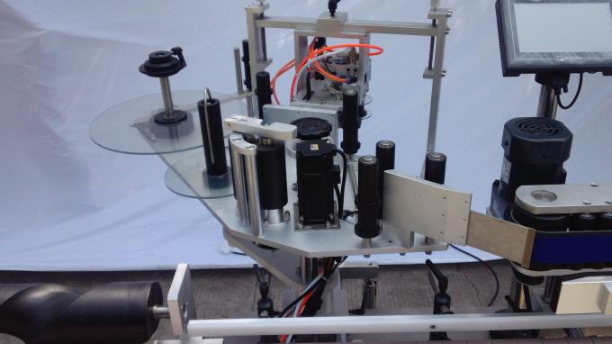 डबल साइड या सिंगल साइड 220V 1.5HP 50 / 60HZ के लिए प्लास्टिक टैग लेबलिंग मशीन