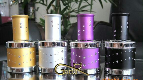 SUS304 इकोनॉमी 20-90 लेबल हाइट के लिए स्वचालित टमाटर सॉस बोतल शीशी लेबलिंग मशीन