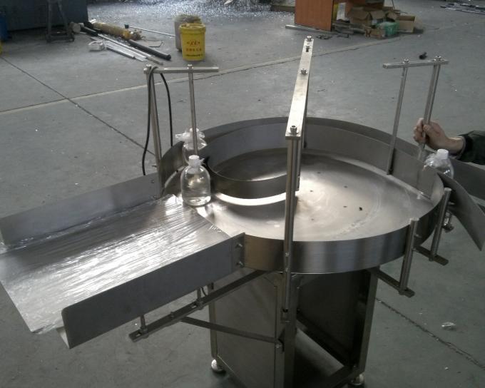 स्वयं चिपकने वाला स्टिकर लेबलिंग मशीन कप लेबलिंग मशीन अच्छी तरह से ज्ञात मुख्य कनवर्टर