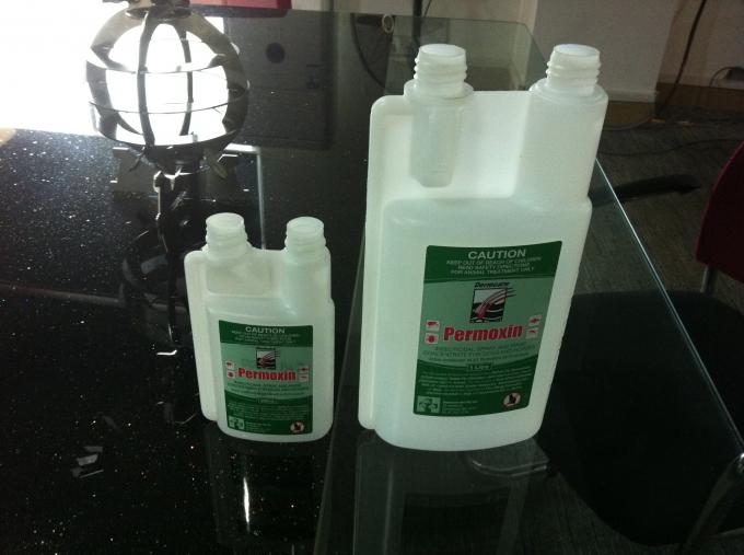 प्रसाधन सामग्री / पेय के लिए फ्लैट बोतल उच्च गति लेबलिंग मशीन दो तरफ