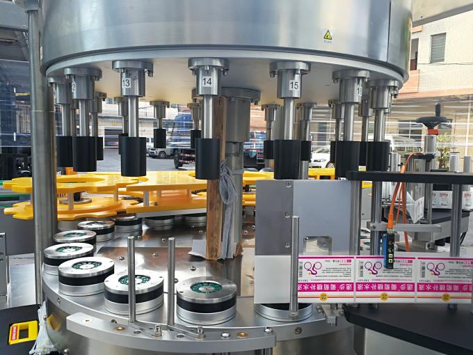 रोटेशन की गति के साथ उच्च गति रोटरी स्टीकर लेबलिंग मशीन