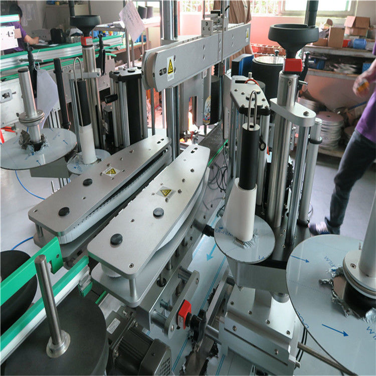 चीन पूर्ण स्वचालित स्टीकर लेबलिंग मशीन, पानी की बोतल सामने और वापस लेबलिंग मशीन आपूर्तिकर्ता